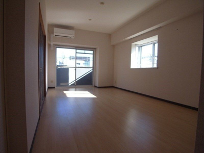 【居間・リビング】 | コーポレート相模原三丁目