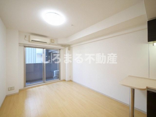 ISM谷町六丁目（旧プライムアーバン安堂寺）の居間・リビング