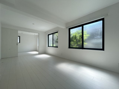 【居間・リビング】 | エルファーロ池尻 | ※参考画像