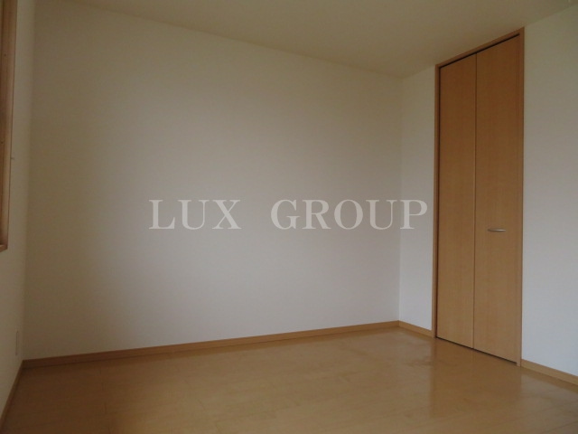 【洋室】 | クレール四季彩の丘弐番館