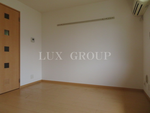 【寝室】 | クレール四季彩の丘弐番館