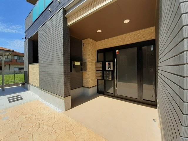 ラ・ルーチェ　Ｙのエントランス|エントランスです