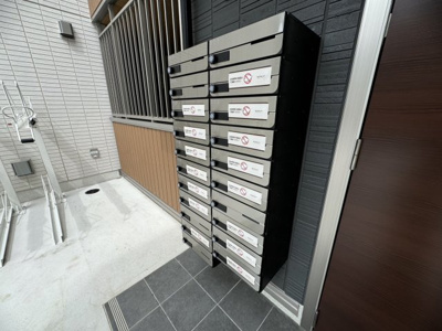 【エントランス】 | グラナーデ白子