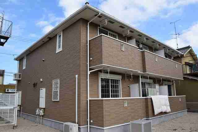 ファミール江明の外観|外観は落ち着いています