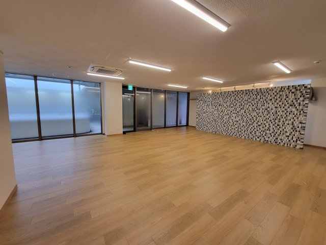 パティオビルの内装