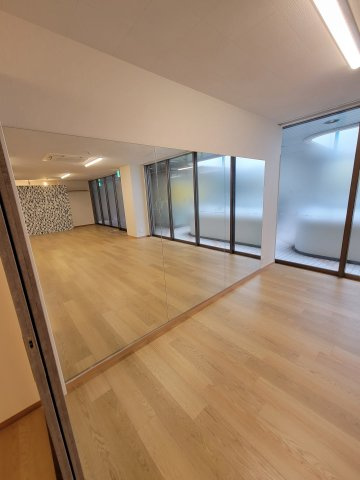 パティオビルの内装