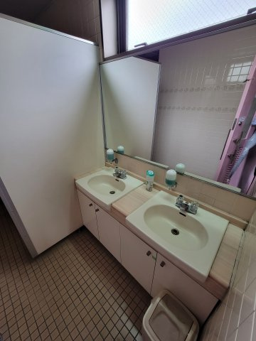 パティオビルの洗面所