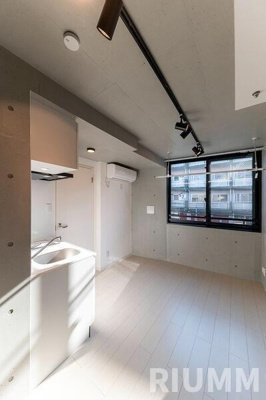 【玄関】 | ココフラット目白（ＣＯＣＯＦＬＡＴ目白）