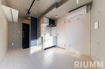 【居間・リビング】 | ココフラット目白（ＣＯＣＯＦＬＡＴ目白）