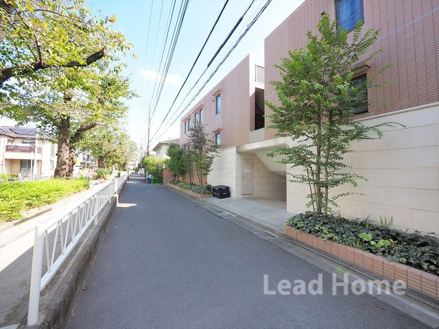 【その他】 | ディアナコート八雲 | 前面道路