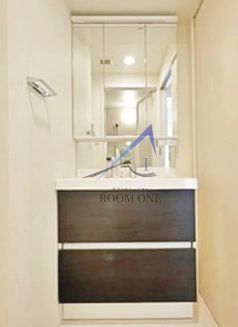 ＦＡＲＦＡＬＬＡの洗面所|洗面台です。