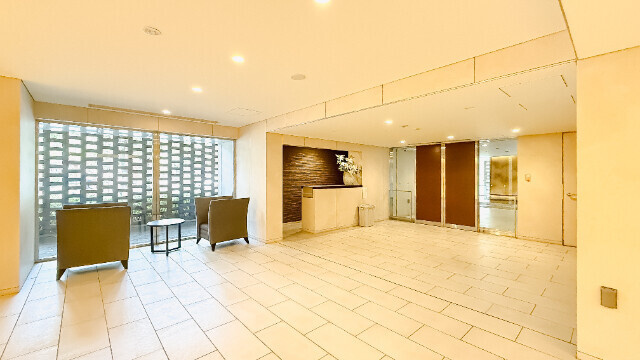 ザ・パークハビオ天満橋のロビー