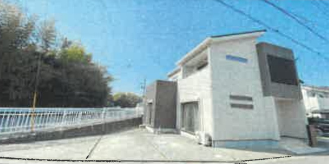 【外観】 | 平成27年築のお家です。