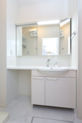 【洗面所】 | リヴェール舞浜 | 参考写真（同物件別部屋）