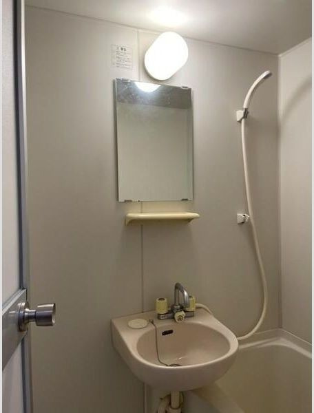 グローリ上汐の洗面所