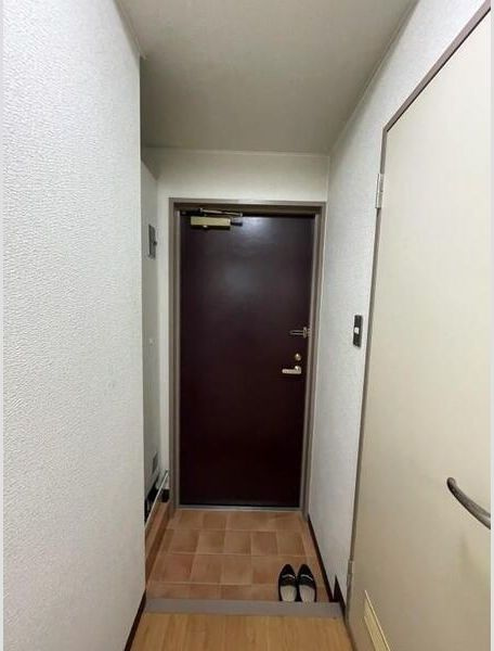 グローリ上汐の玄関