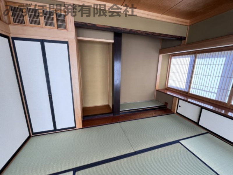 西村山郡河北町谷地字所岡2-18-4の和室