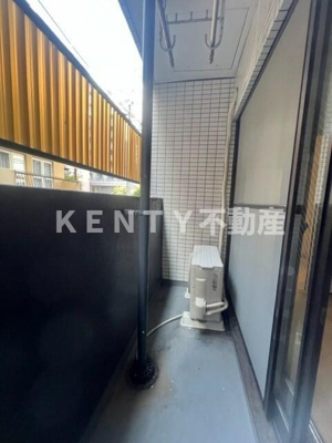 【バルコニー】 | 睦ビル（東口） | 暖かな日差しのふりそそぐバルコニー