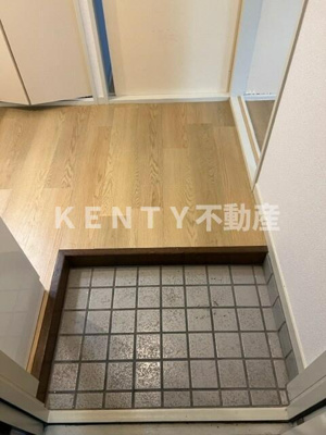 【玄関】 | 睦ビル（東口） | 毎日通る玄関はこちらです