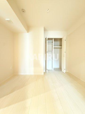 Vesta京町堀の洋室