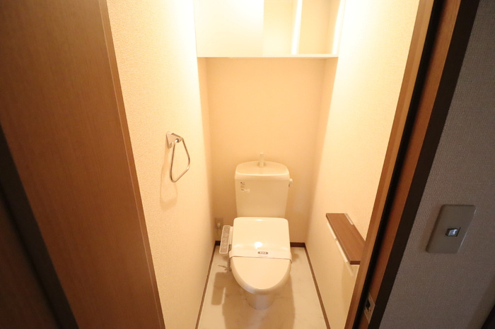 メゾンアージュのトイレ