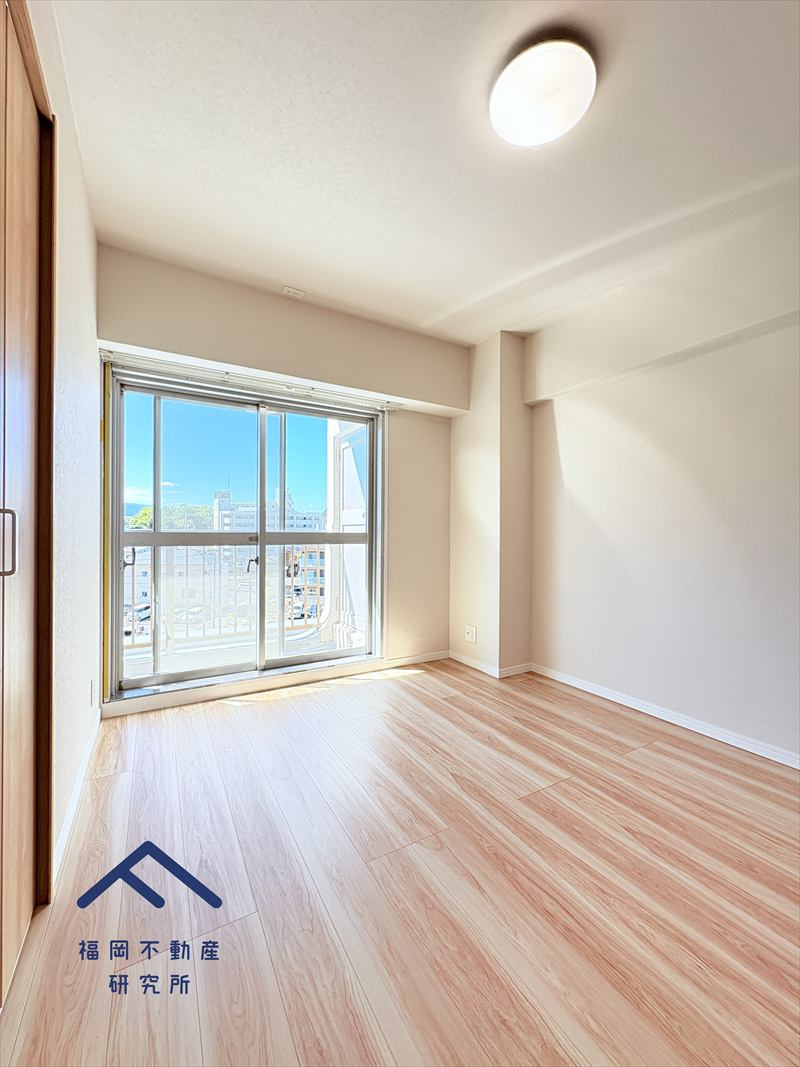 春日原パークマンションの洋室