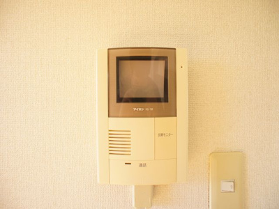 【セキュリティ】 | ラフォーレいずみ野A | 訪問者の確認ができるTVドアホン付きです♪