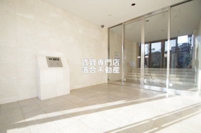 【エントランス】 | アーバンフラッツ八王子みなみ野 | オートロック付きで安心♪