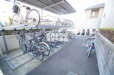 【その他共用部分】 | アーバンフラッツ八王子みなみ野 | 敷地内駐輪場完備