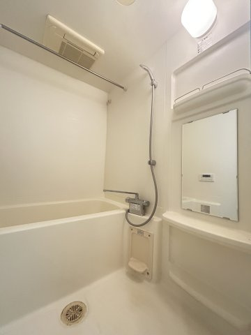 アーバングリーン神戸元町の浴室