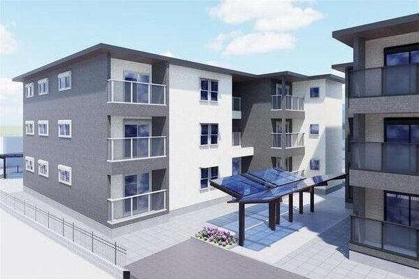 シエーナ川西中央２