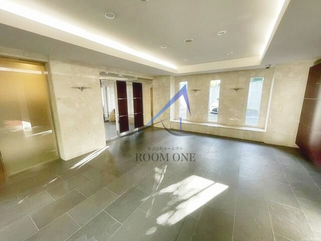 プレール・ドゥーク東京ＣＡＮＡＬのエントランス|エントランスです。