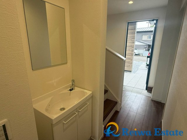 新築戸建　茅ヶ崎市柳島2丁目の独立洗面台