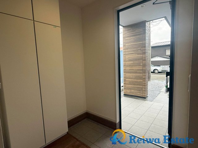 新築戸建　茅ヶ崎市柳島2丁目の玄関