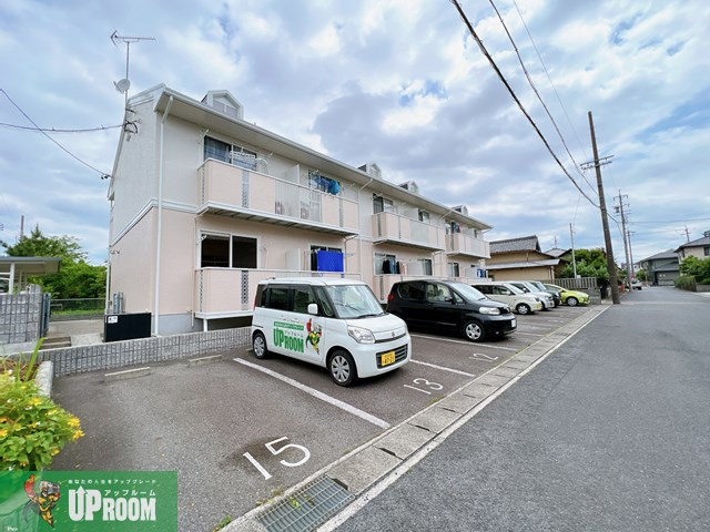 ベル花水木の駐車場