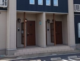 グラースクローⅠのエントランス