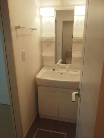 グラースクローⅠの独立洗面台