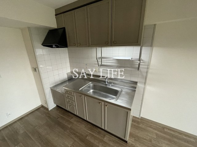 ロイヤル鶴見のキッチン