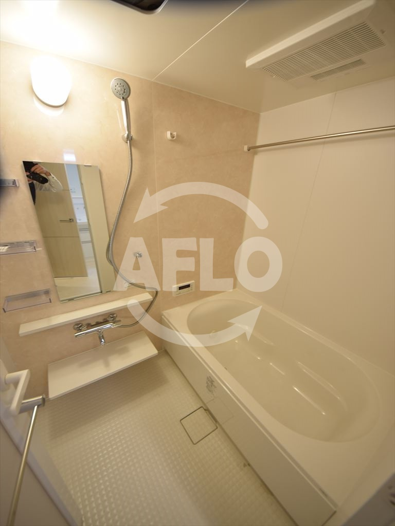 ウルバーノ　イリスの浴室|ウルバーノ　イリス　風呂