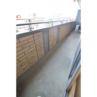 【バルコニー】 | メゾンドールA