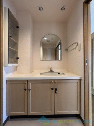 アエリア小田原浜町の独立洗面台