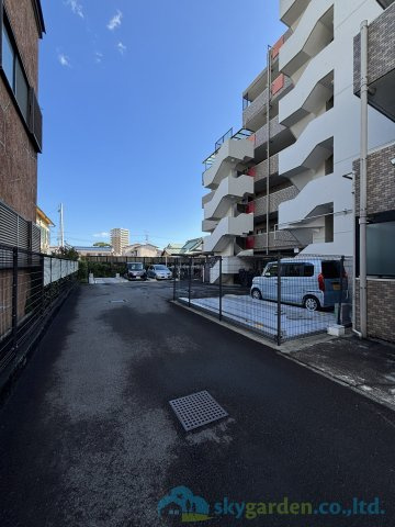 アエリア小田原浜町の駐車場