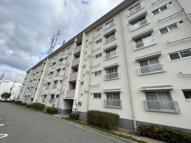 渦ヶ森コーポ6号棟の外観|落ち着いた雰囲気の外観です