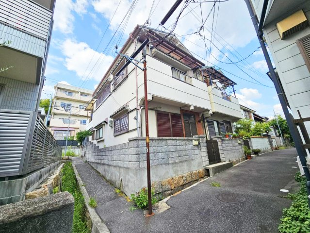 神戸市中央区再度筋町戸建の外観|建物外観を気になさる方へ、見た目の良い物件です