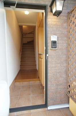 【エントランス】 | レジデンストーリン