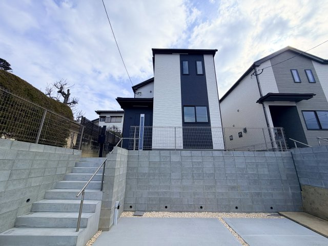 東区美和台５丁目136番　A号棟の外観