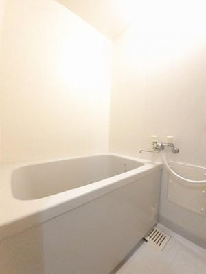 【浴室】 | マーヴェラス竹原Ｂ | お風呂で日々の疲れを落としましょう