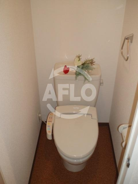 ＫＤＸレジデンス難波のトイレ|KDXレジデンス難波　温水洗浄便座