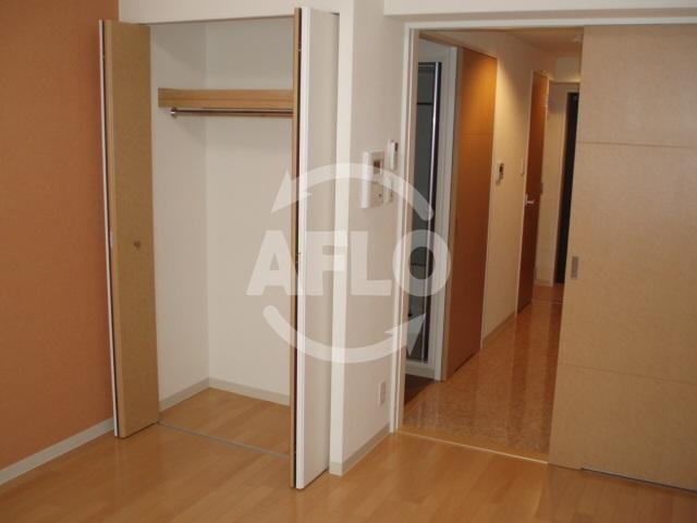 ＫＤＸレジデンス難波の収納|KDXレジデンス難波　クロゼット