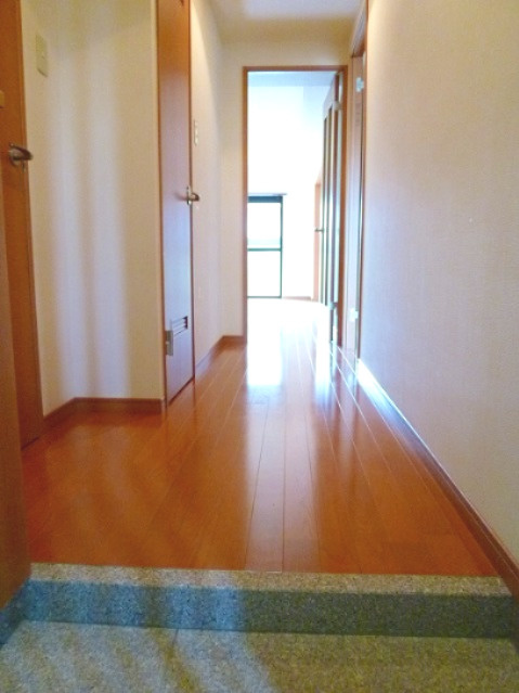 インポート久留米ルビーV【キャッシュバック対象物件】の玄関|毎日通る玄関はこちらです